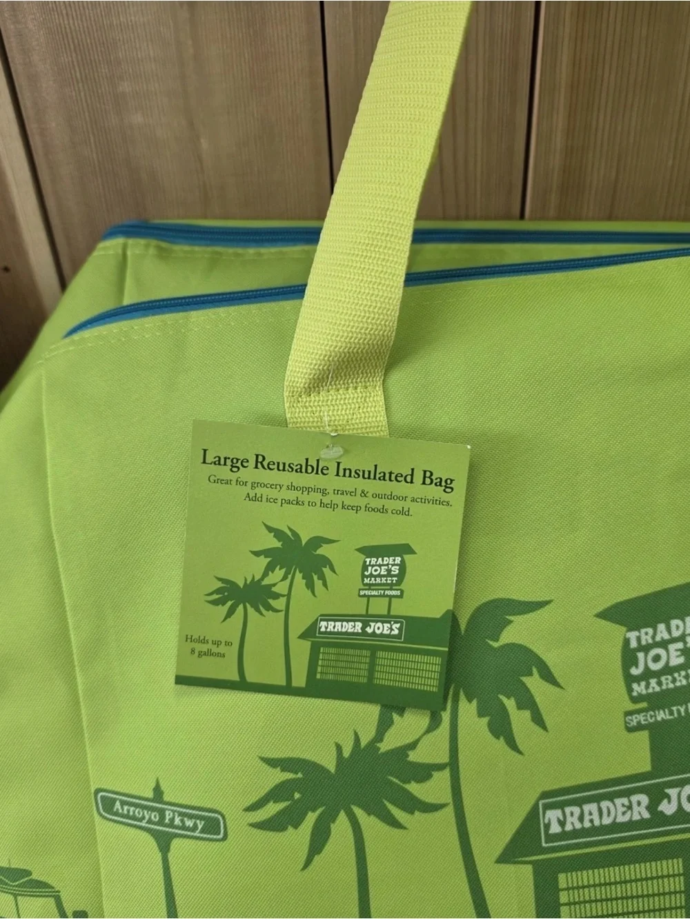 Trader Joe's 8 Gallons Reusable  Bag Cooler Large Insulated Tote Lime Green